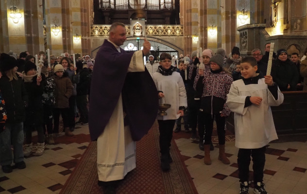 Poświęcenie świec dzieciom. 22 lutego 2026 rok.